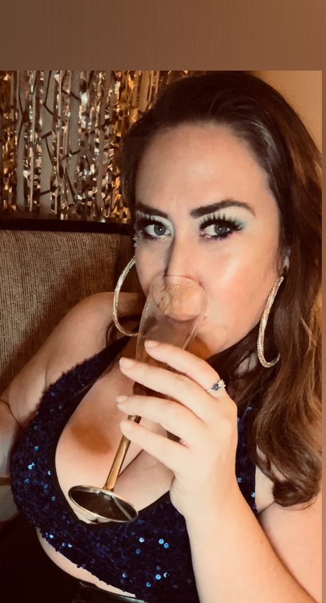 MyKimbrulay onlyfans page