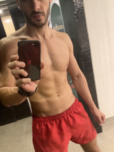 Muscle BIG boy_ onlyfans free