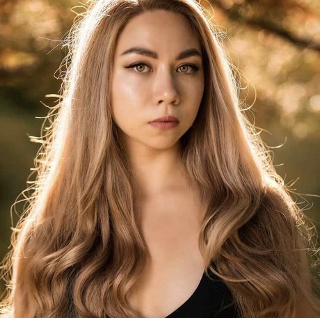 Mumi Dari nudes onlyfans leaked