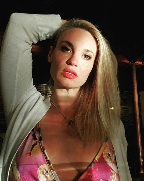 Aurora Newton onlyfans leaks sex