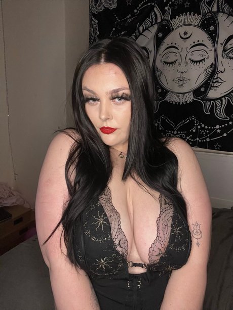 P R I N C E S S onlyfans archives