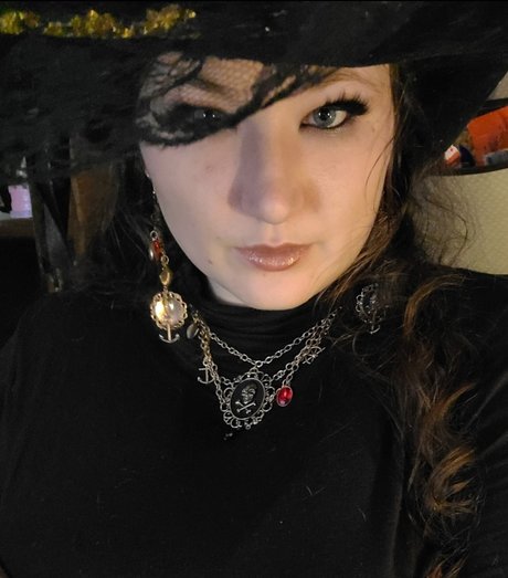 Esmy nude leaked onlyfans