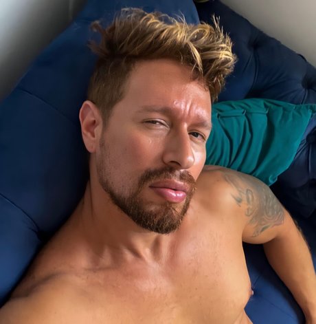 Neomax onlyfans nude porn