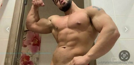 king tylor onlyfans nudes