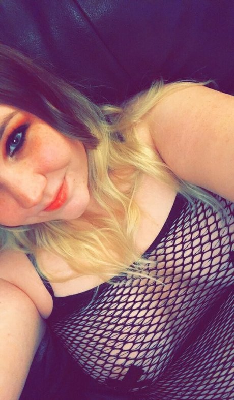 badluckbaby420 onlyfans nude leak