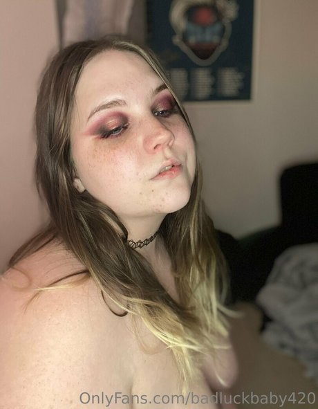 badluckbaby420 Profile pic