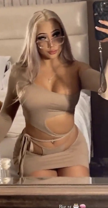 Beamer Babe onlyfans joi