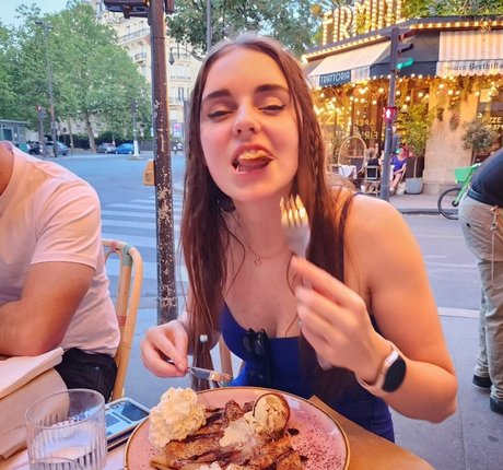 Loserfruit only fans pic