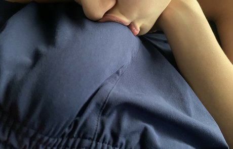 Daughter Mother nudes onlyfans leak