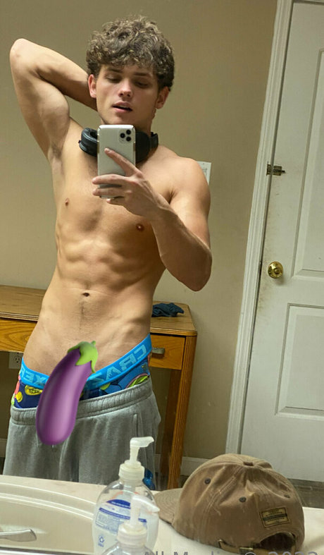 taylorsvip onlyfans naked leaks