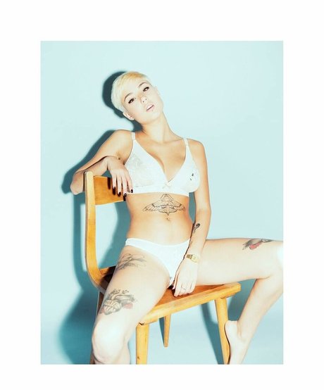 Giorgia Soleri onlyfans content