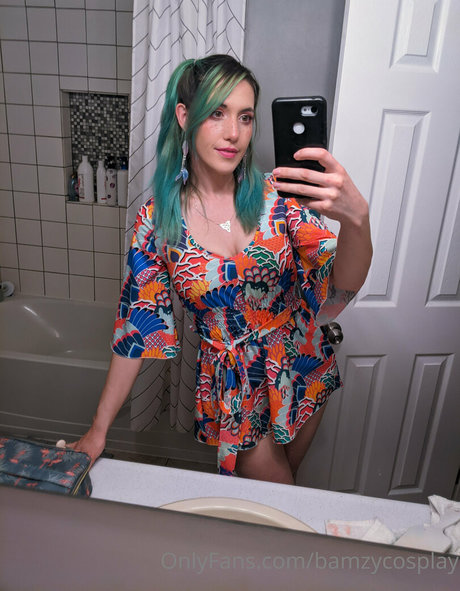 bamzycosplay onlyfans picture