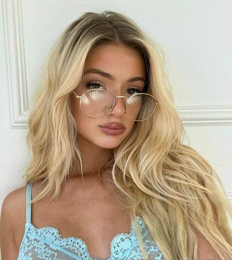 Autumnreed18 only fans pic