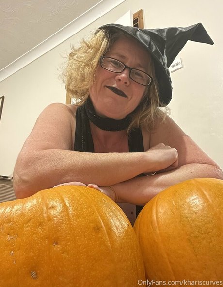 khariscurves nude onlyfans leaked