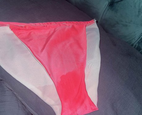 Kim Tiddies onlyfans lesk