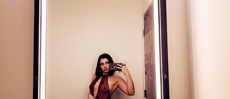 bellasjuicy onlyfans ass