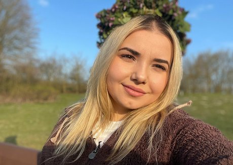 alessadivine onlyfans leaks naked