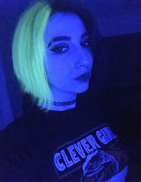 deviouslilwolf nude onlyfans pics