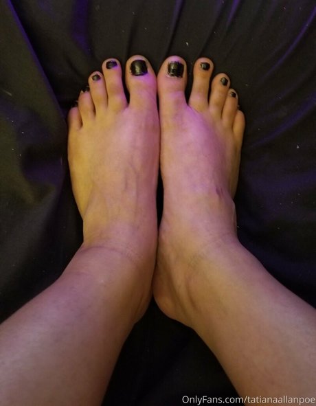 annieallanpoe is on onlyfans