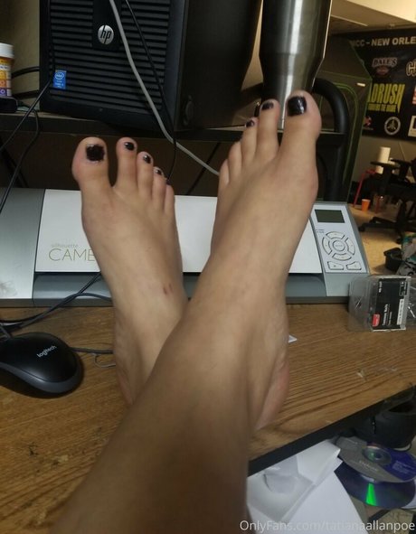 annieallanpoe nudes onlyfans leaks