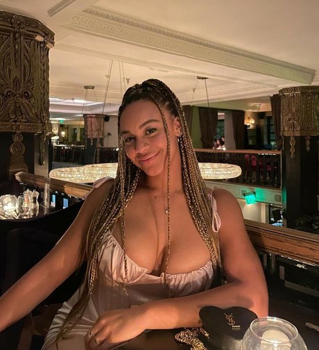 Nia Siux onlyfans lean