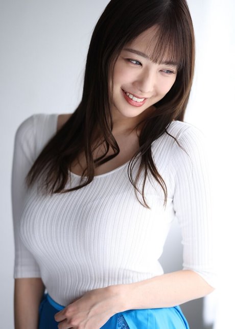 Shion Utsunomiya sexy onlyfans