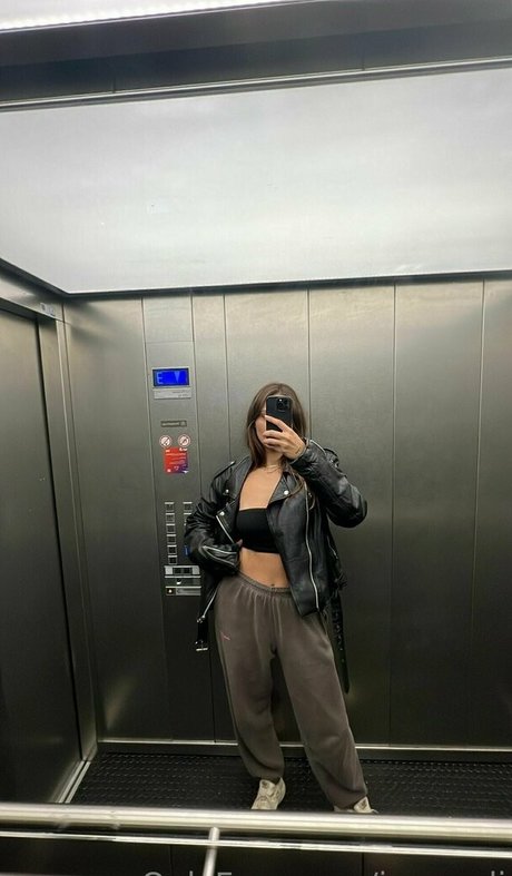 Jessica Sulikowski naked onlyfans leaked