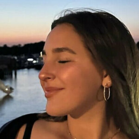 Layla Khalily onlyfans nide