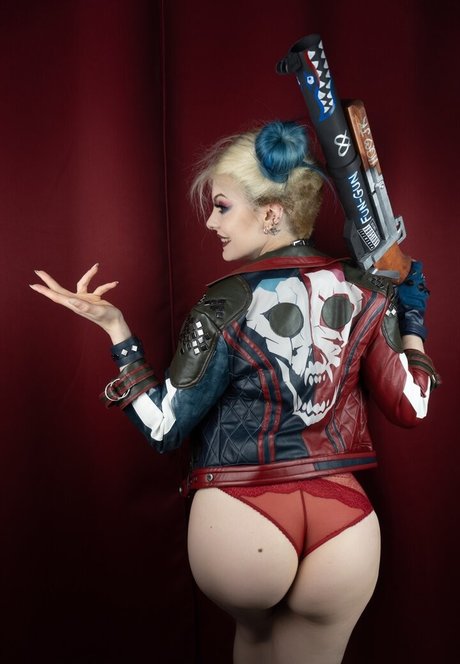 Faerie Blossom onlyfans topless