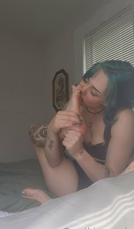 mythicmaggie onlyfans leaked pictures