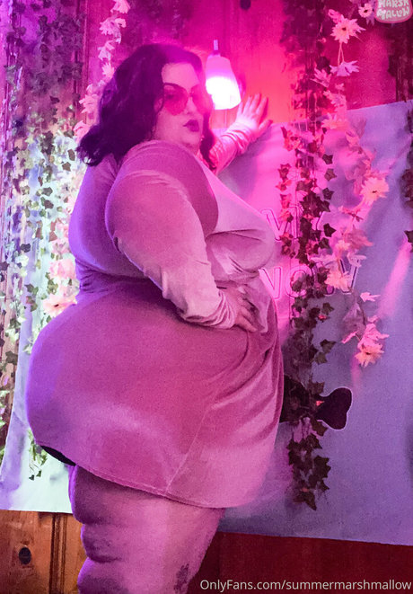 summermarshmallow nude onlyfans pics