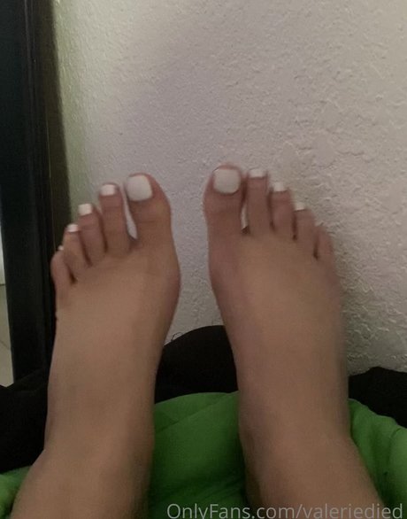 valeriedied onlyfans leams