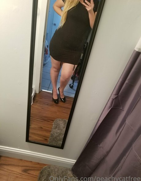 peachycatfree onlyfans leaked porn