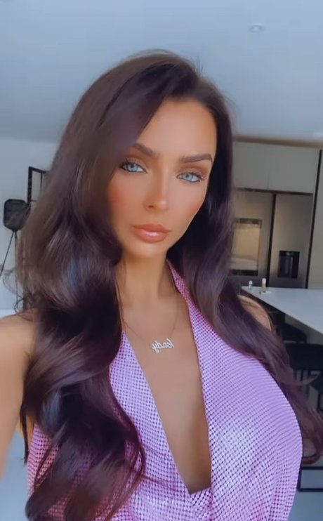 Kady McDermott onlyfans leakd