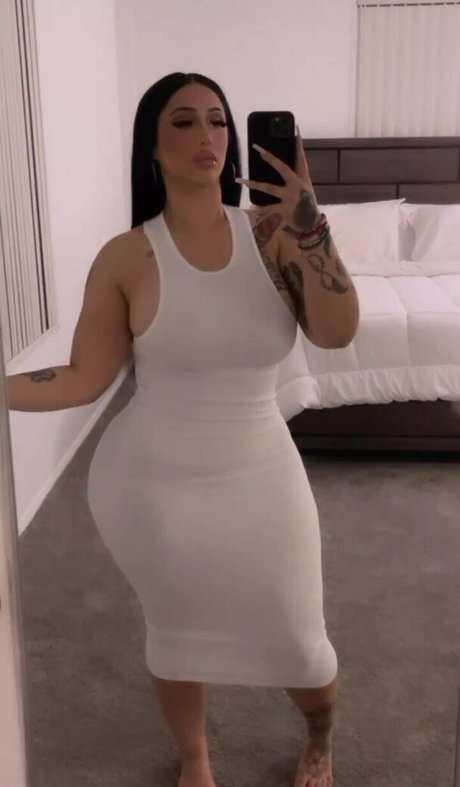 AmyyCrumm onlyfans leaked photos