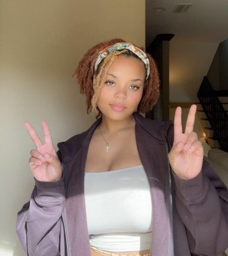 Jaden Alexiis nude only fans leaks