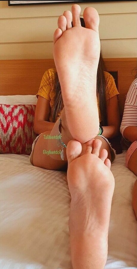tallfeetdoll15 free only fans