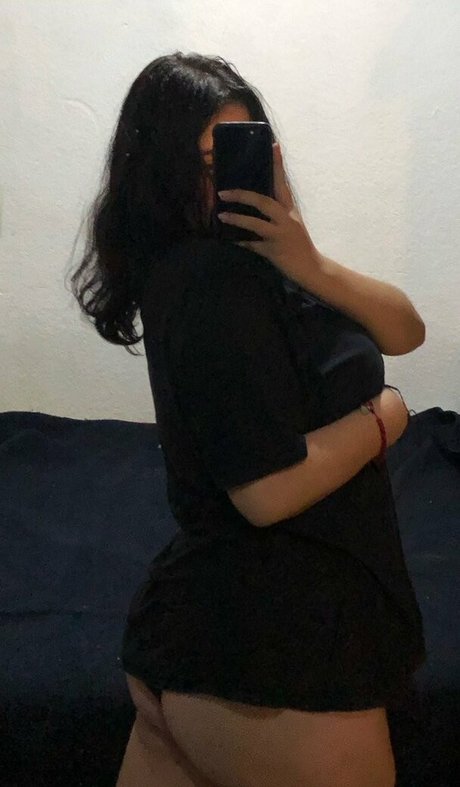 sar eliii onlyfans content type