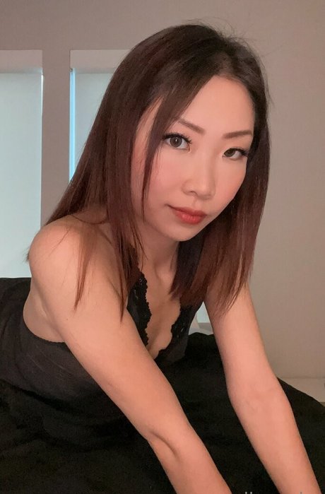 thejinnychu nude leaked onlyfans