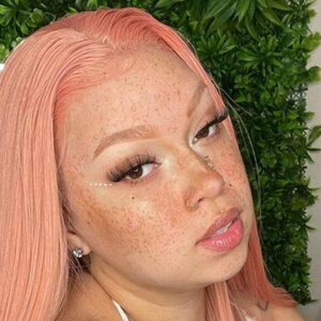 AHintOfRed onlyfans porn nude