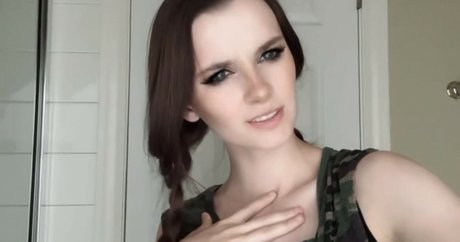 izassassin onlyfans photo