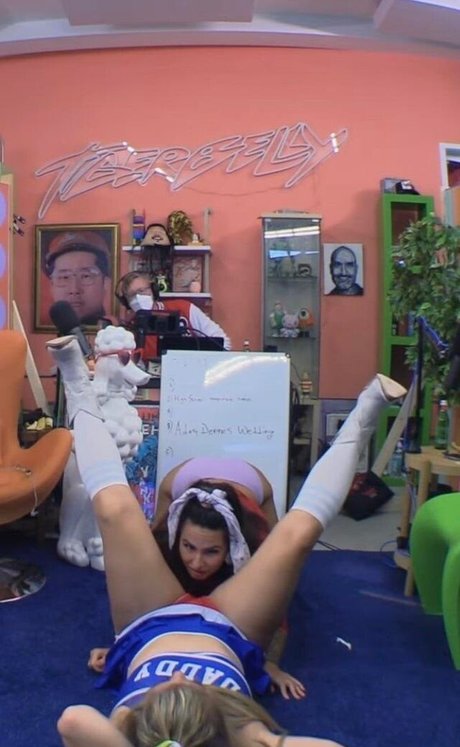 Annie Lederman onlyfans leaks