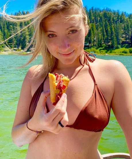 Annie Lederman onlyfans star