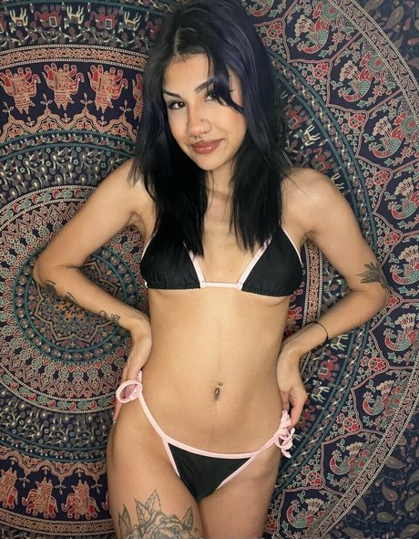 julesgonzales naked onlyfans