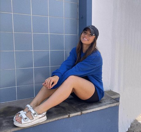 Kylie Holbeck onlyfans leaks naked