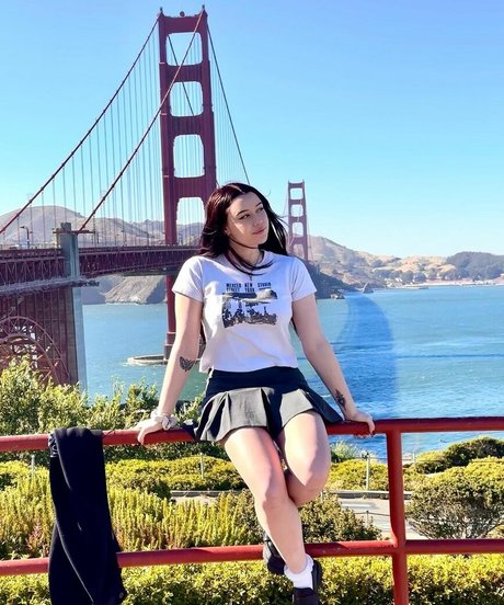 LivBev new onlyfans leaks