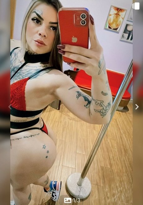 Gabriela Bernardes onlyfans boobs