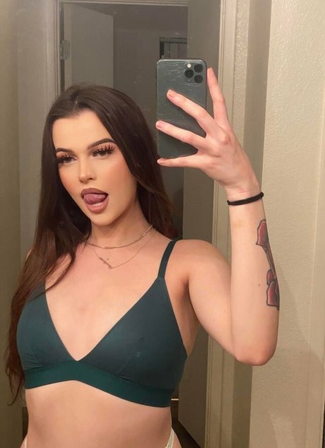 SleepyxxxSarah only fans porn