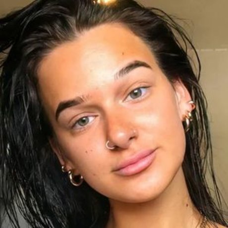 Louise Reid onlyfans content type