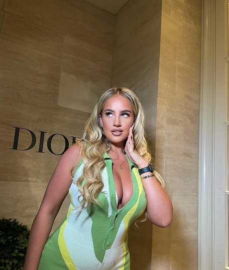 LAURA GOLD onlyfans sex leaked